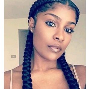 Meet your Posher, Helena